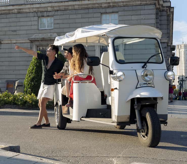 Madrid: The Signature Tuk Tuk Ride by Privé Experiences - The Eco-Friendly Transport in Madrid: Electric Tuk Tuks