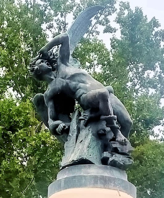 Madrid; Tour. Full Day City Walking Tour - Start at Puerta del Sol: The Heart of Madrid