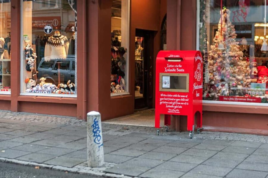 Magical Christmas Private Tour in Beautiful Reykjavik - Strolling Through Rainbow Street for Christmas Vibes