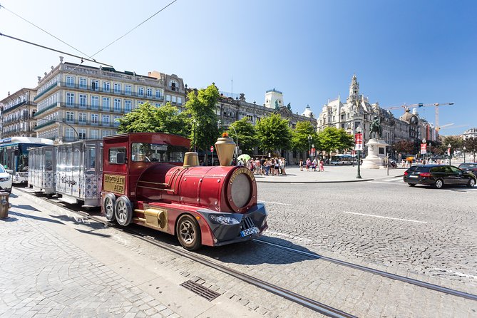 Magictrain e Cruzeiro das 6 pontes - The Magic Train: A Convenient Sightseeing Solution