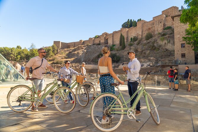 Málaga City Highlights Guided Vintage Bike Tour - Duration and Pacing of the Bike Tour