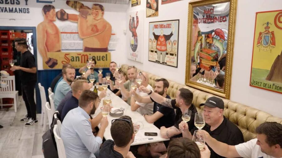 Málaga: E-Bike City Tour & Taste of Spain Food Tour - Climbing Gibralfaro for Spectacular Bay Views