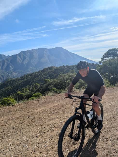 Málaga: Marbella Mountainbike Tour - Encountering Wildlife: Deer, Mountain Goats, and Forest Views