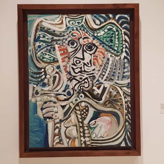 Malaga: Picasso Museum Tour with Expert Art Tour Guide for small groups - Meet Monica: An Expert Art Guide with Deep Museum Roots
