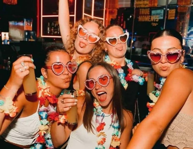 Málaga: Pub Crawl Málaga Madness - Discovering Málaga’s Bar Scene from the Center of the City