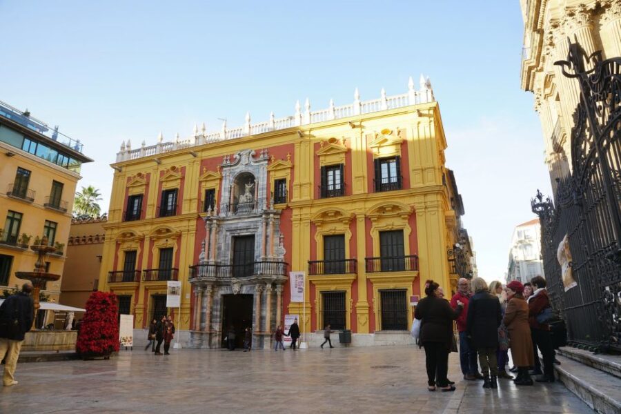 Malaga: Skip-the-Line Malaga Cathedral Tickets with Tour - The Convenient Skip-the-Line Access