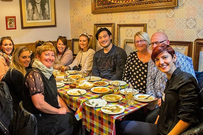 Malaga Traditional Wine & Tapas Tour - Enjoying the Bodega El Pimpi and Its Famous Wines