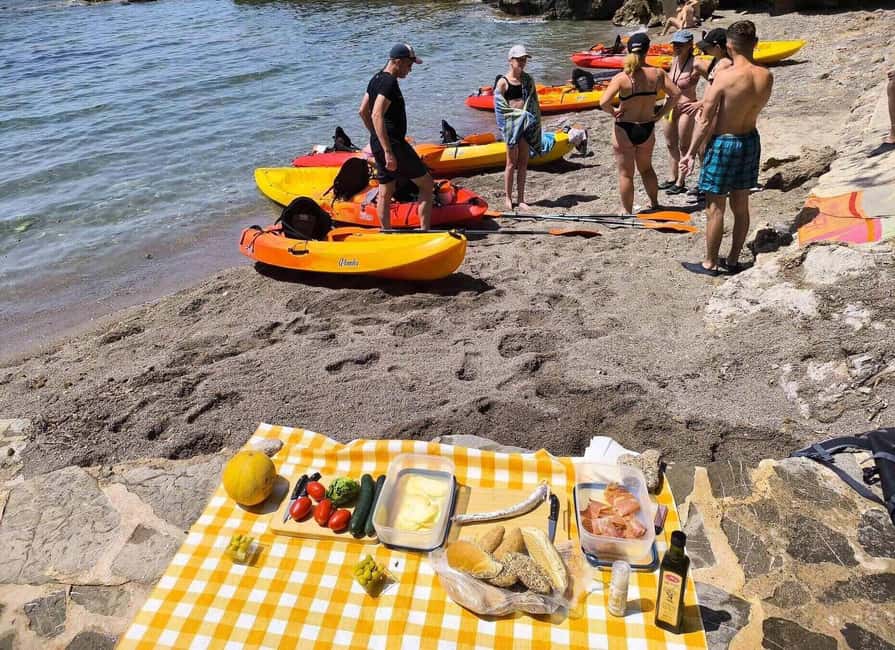 Mallorca: Sunset Kayak Tour with Snorkeling & Picnic - The Guide’s Role and Group Dynamics