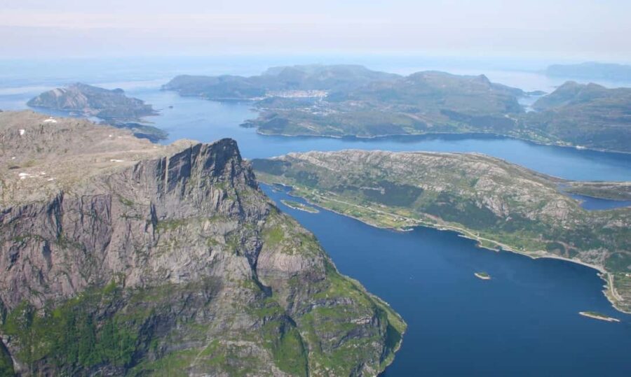 Måløy: Scenic Guided Boat Tour Through the Southern Fjords - The Iconic Måløy Bridge: Gateway to the Fjords