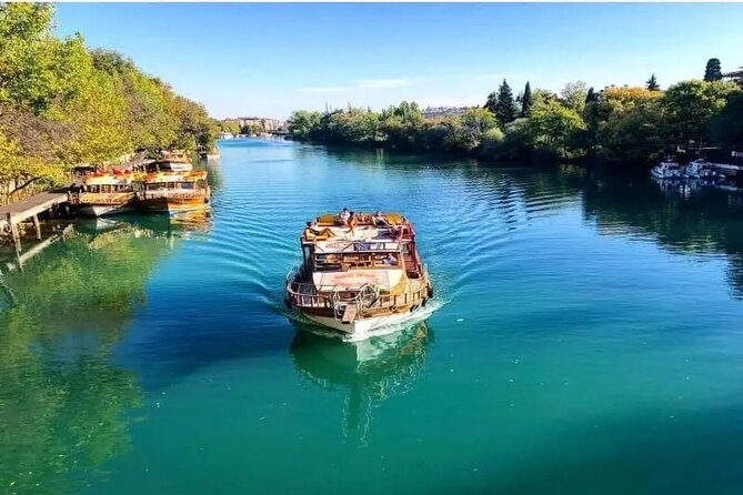 Manavgat Boat, Bazaar & Waterfall Tour with Transfer from Alanya - The Mosque in Manavgat: Architectural and Cultural Insight