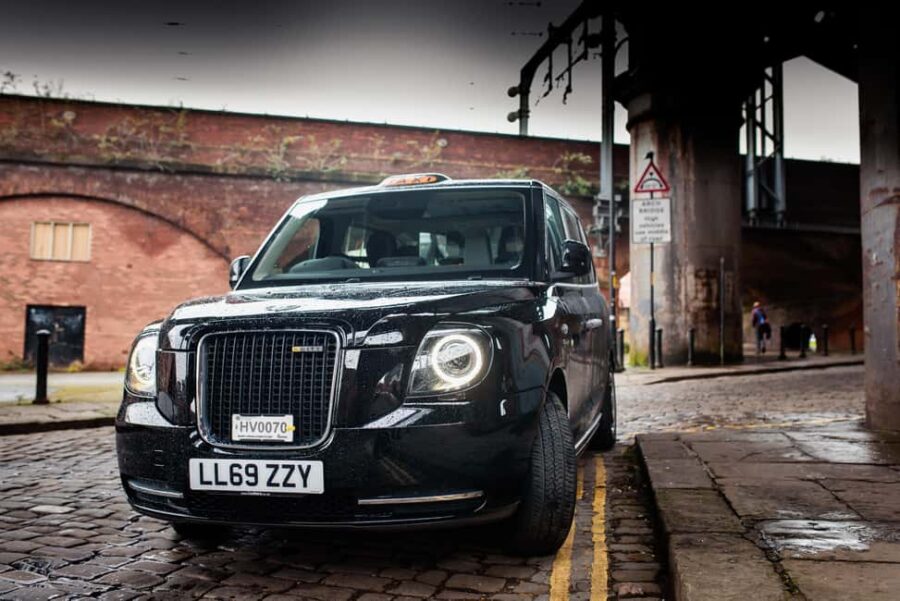 Manchester: Private City Tour by Electric Taxi - Logistics and Booking Flexibility