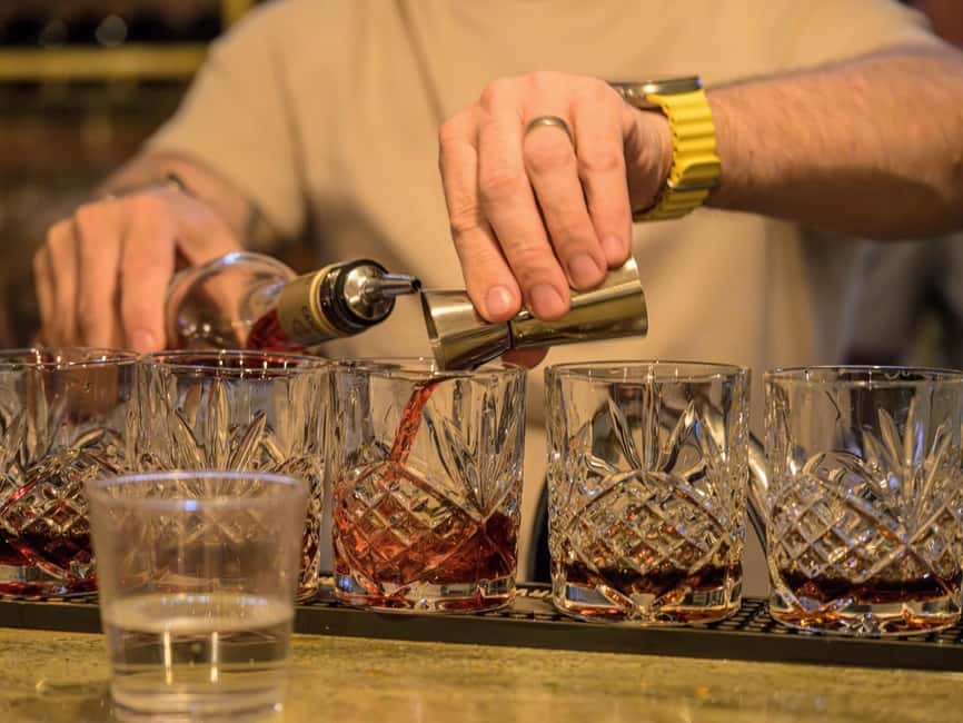 Manchester: Private Cocktail Masterclass with Dinner - The Venue: Dirextra Wine&Cocktails School in Manchester