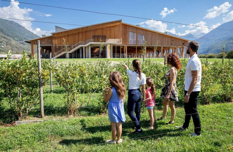 Mantello: Farm Tour with Cheese Making Workshop - Location and Setting at Agriturismo la Fiorida