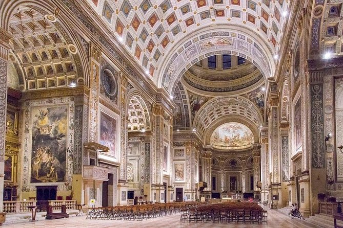 Mantova Centro Storico - Tour a piedi con Guida Privata - Exploring the Rotonda di San Lorenzo: Mantova’s Earliest Church