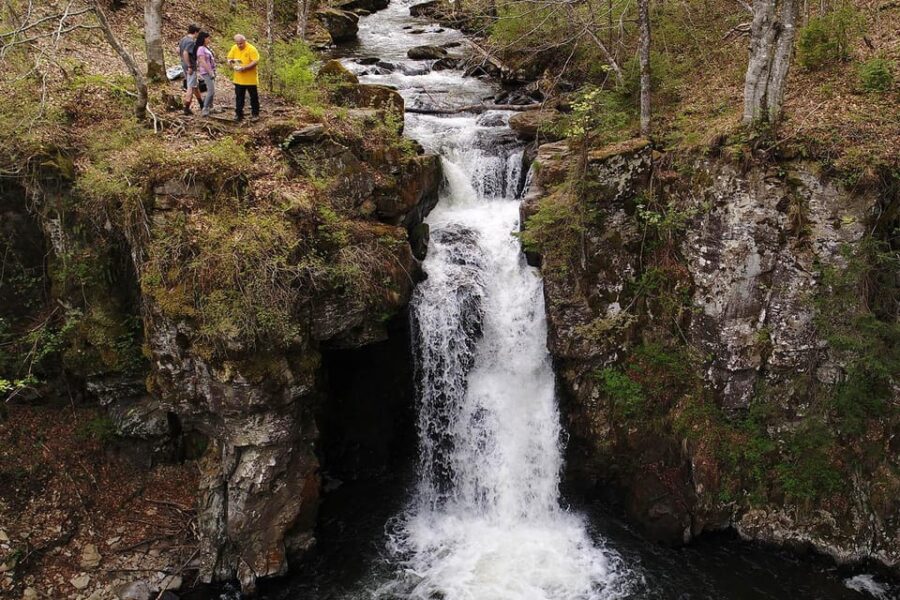 Maramure Mountain Trail - From the Salt Lakes to Wooden Churches in Maramure