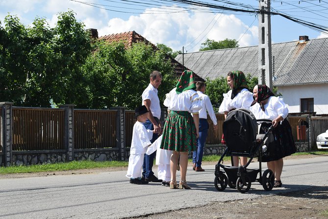 Maramures best (1 day, from Cluj) - Exploring the Village of Breb and Enjoying a Traditional Lunch