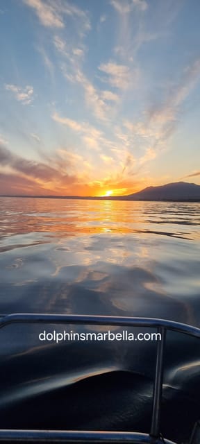 Marbella: sunset sailboat trip Drinks-Snacks,2 hour - The Meeting Point at Marbellas Bajadilla Port