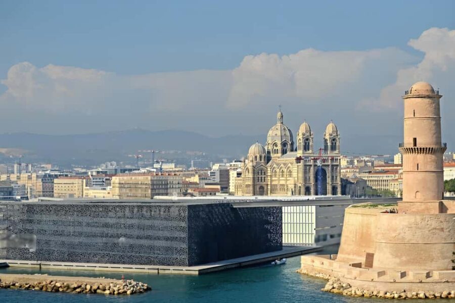Marseille: Old Port to Cité Radieuse Rooftop Tuk-Tuk Tour - Scenic Ride Along Corniche Kennedy in Electric Tuk-Tuks