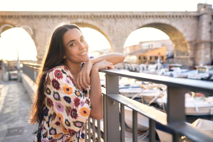 Marseille: Private Photoshoot in the Most Scenic Spots - Starting Point at Vallon des Auffes: A Traditional French Fishing Village