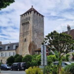 Martel: Guided Tour with a Tour Guide - Exploring the Old Walls and Fortifications