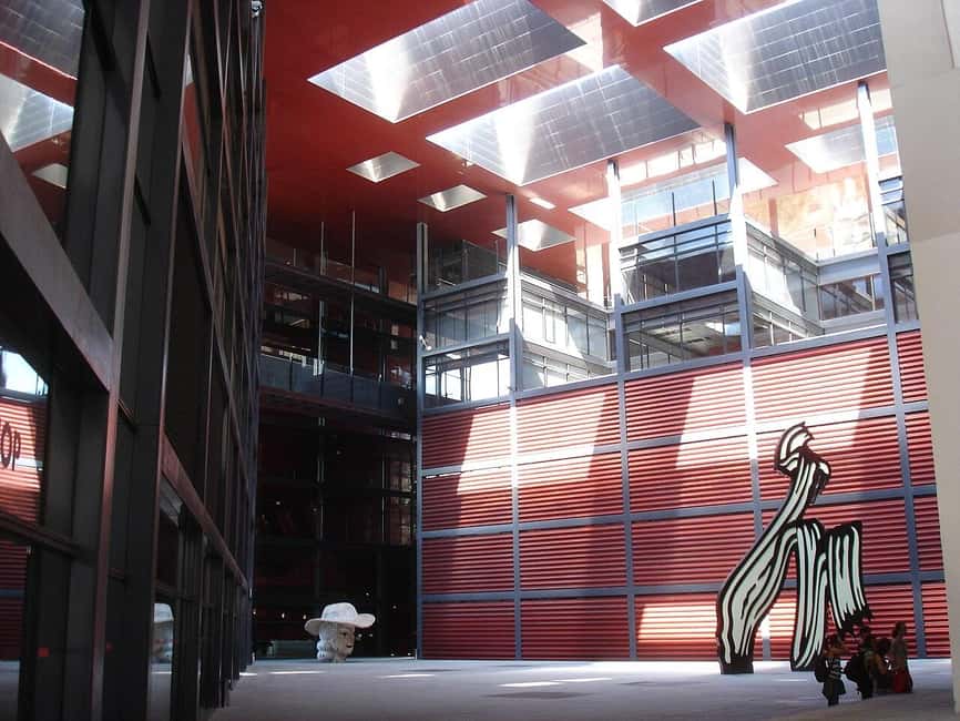 Maruja Mallo: the art of looking different at the Reina Sofía Museum - Discover the Art of Maruja Mallo at the Reina Sofía Museum