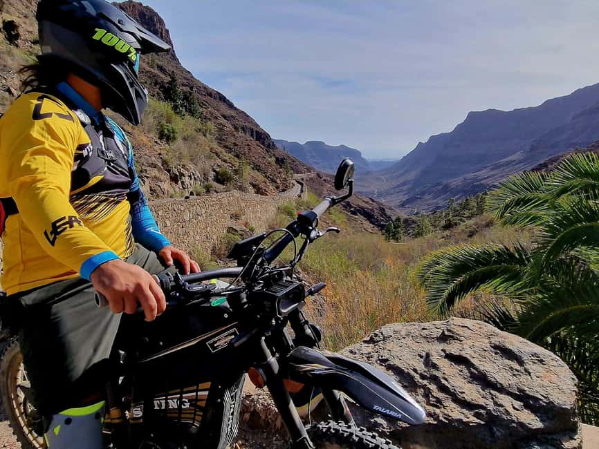 Maspalomas: Guided Offroad Tour on Electric Enduro Motorcycles - Exploring the Volcanoes and Ravines of Ayagaures and Fataga