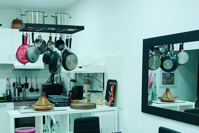 Master Moroccan Tajine Hands On Workshop - Exploring the Market and Ingredient Selection