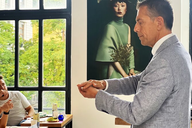 Masterclass Extra Virgin Olive Oil and Table Olives in Rome - From Olive Groves to Your Table: The Olive Oil Production Process