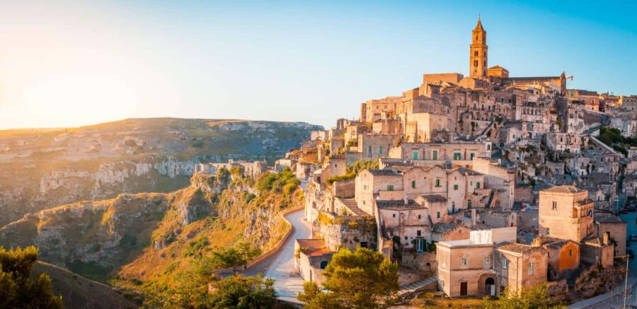 Matera walking tour in English - Walking Through the Sassi: The Heart of Matera