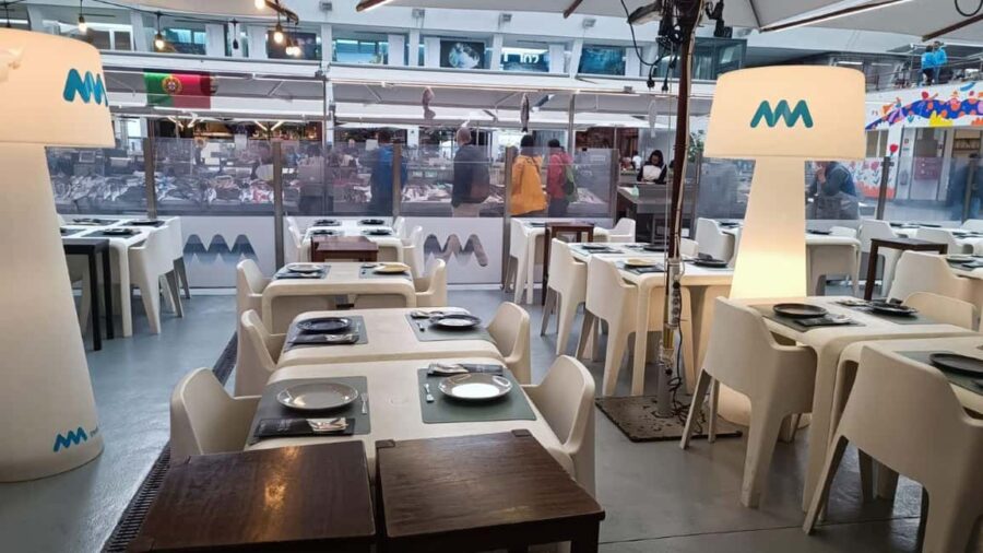 Matosinhos: Have lunch with fresh fish you choose at the market - Exploring Matosinhos Market: The Heart of Portuguese Seafood