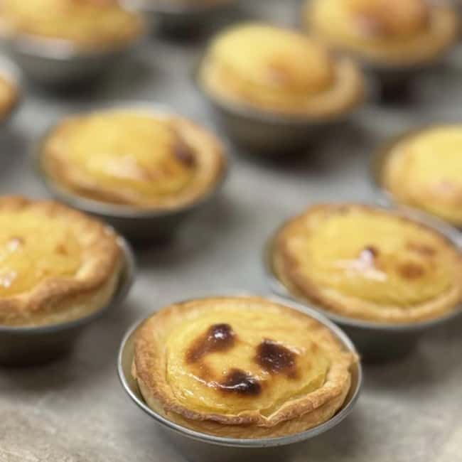 Matosinhos: Portuguese breakfast with Pastel de Nata + E-Bike rental - Starting Your Day with a Portuguese Breakfast in Matosinhos