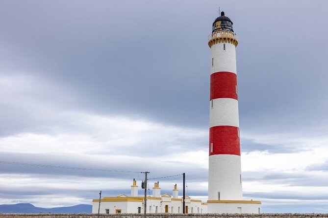 Meandering through The Highlands of Scotland (North) - Explore Dunrobin Castle and Its Historic Grounds