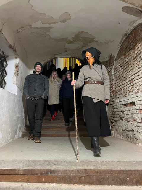 Medias: Nocturnal Macabre Tour with Doctor Plague - Exploring Main Square and the Franciscan Monastery