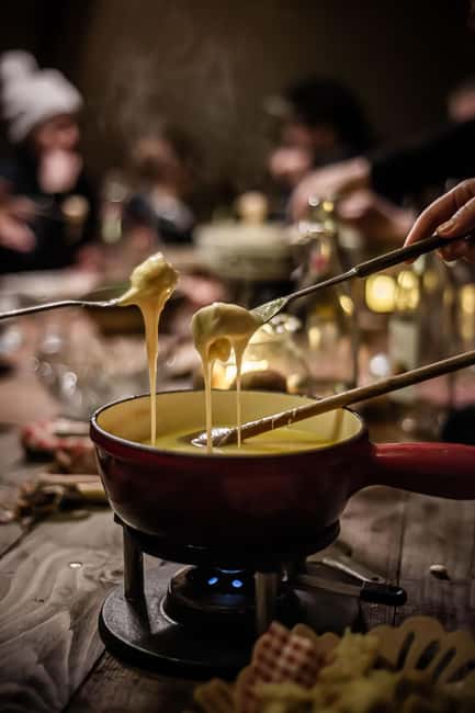 Megève: Trapper evening in the middle of nature - Savoyard Fondue and Authentic Local Flavors