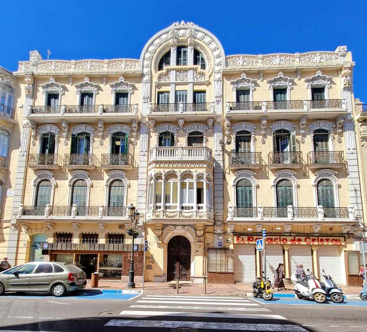 Melilla: Modernist and Art Deco gems - Starting at Plaza de España: The gateway to Melillas modernist legacy