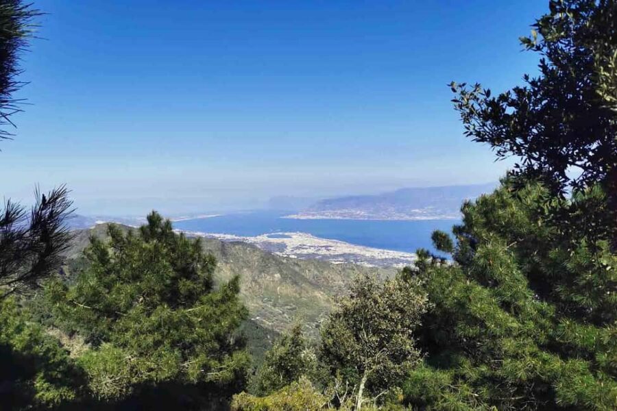 Messina: 360° City Tour with Cape Peloro and Mt. Dinnammare - Exploring Messina’s City Center and the Astronomical Clock