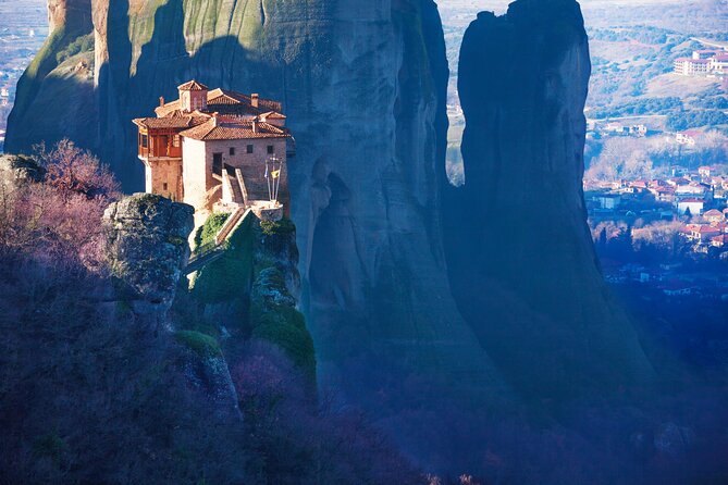 Meteora Day Trip with Multilingual Audioguide & Lunch - Exploring the Magnificent Meteora Rocks