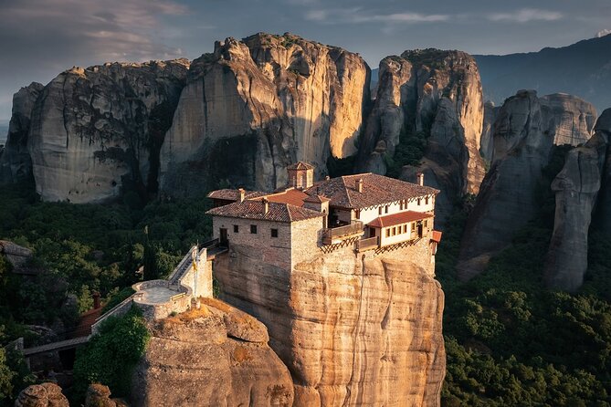 Meteora DayTrip English or Spanish, option Lunch by Local agency - Comfortable Coach Travel and Scenic Stops