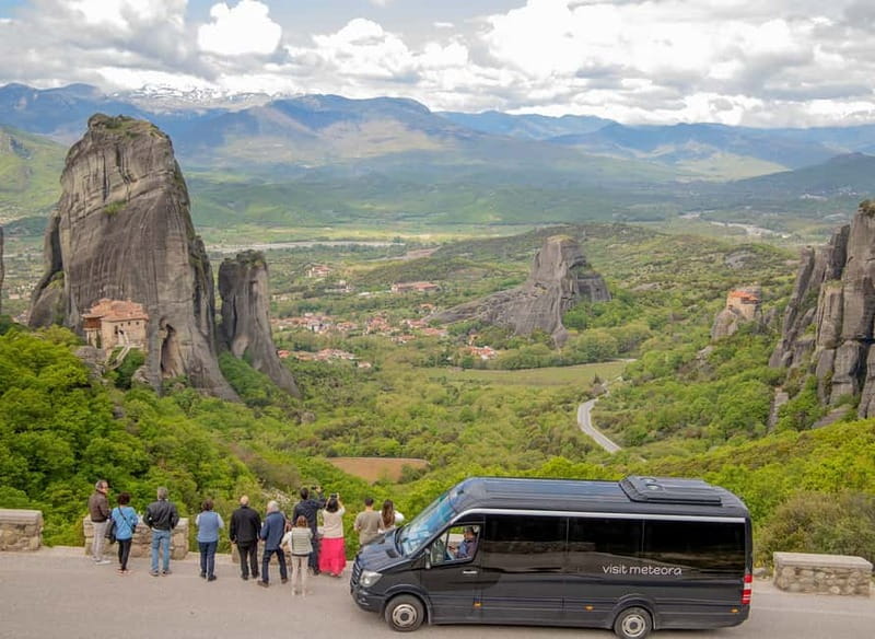 Meteora: Half-Day Meteora Monasteries Small Group Tour - Scenic Viewpoints and Photo Opportunities