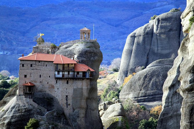 Meteora Monasteries Fully Private Day Tour with Great Lunch-Drinks Included - Exploring the Holy Monasteries of Meteora
