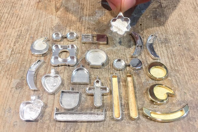 Micromosaic Jewelry Workshop in Rome, Italy - Making Your Own Micromosaic Jewelry: Step-by-Step