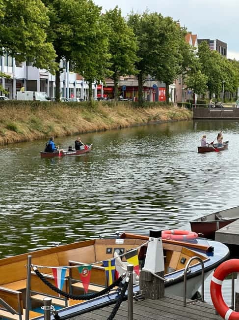 Middelburg: Canoe or SUP Rental City Centre - Meeting Point and Activity Schedule in Middelburg