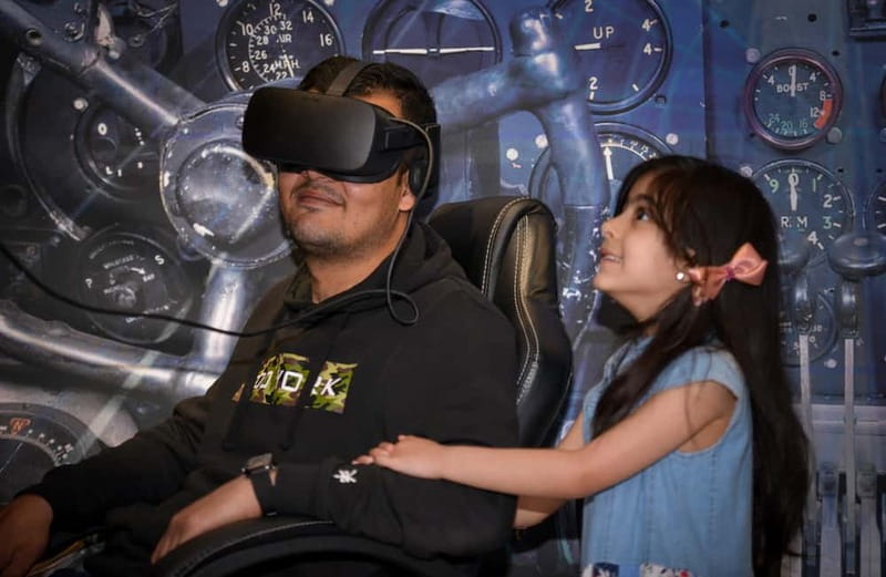 Midlands: Spitfire 360° VR Experience - How the VR Experience is Set Up in Hangar 2