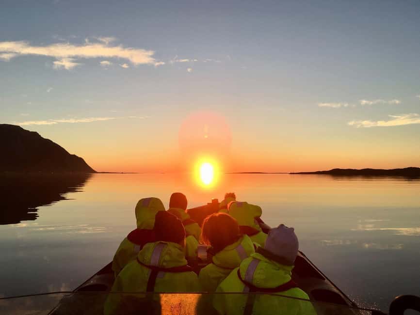 Midnight sun safari - The Unique Charm of Henningsvær as a Departure Point