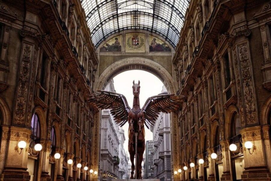 Milan: Design and Fashion Walking Tour - Starting Point Near Fontana dei Tritoni