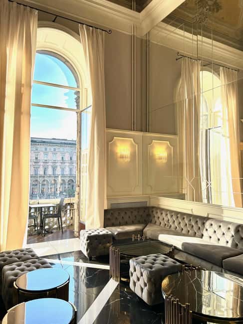 Milan: Duomo tickets and Italian breakfast with Duomo View - Explore the Duomo Museum in the Royal Palace Courtyard