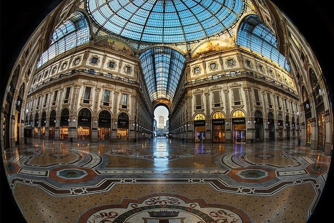 Milan Duomo Tour - Starting Point at Camparino in Galleria