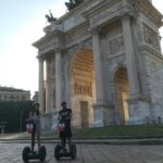 Milan: Electric Bicycle Tour Tourist Guide Live - 3 hours & half - Starting at Via Lecco for a Smooth Introduction to Milan