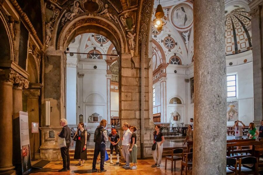 Milan: Guided Tour of Leonardo da Vinci's 'The Last Supper' - Meeting in Front of Santa Maria delle Grazie