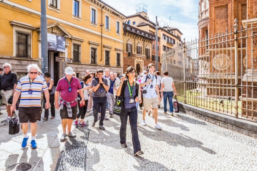 Milan: Guided Walking Tour & Last Supper Visit with Ticket - Walking Through Milan’s Renaissance and Medieval Past